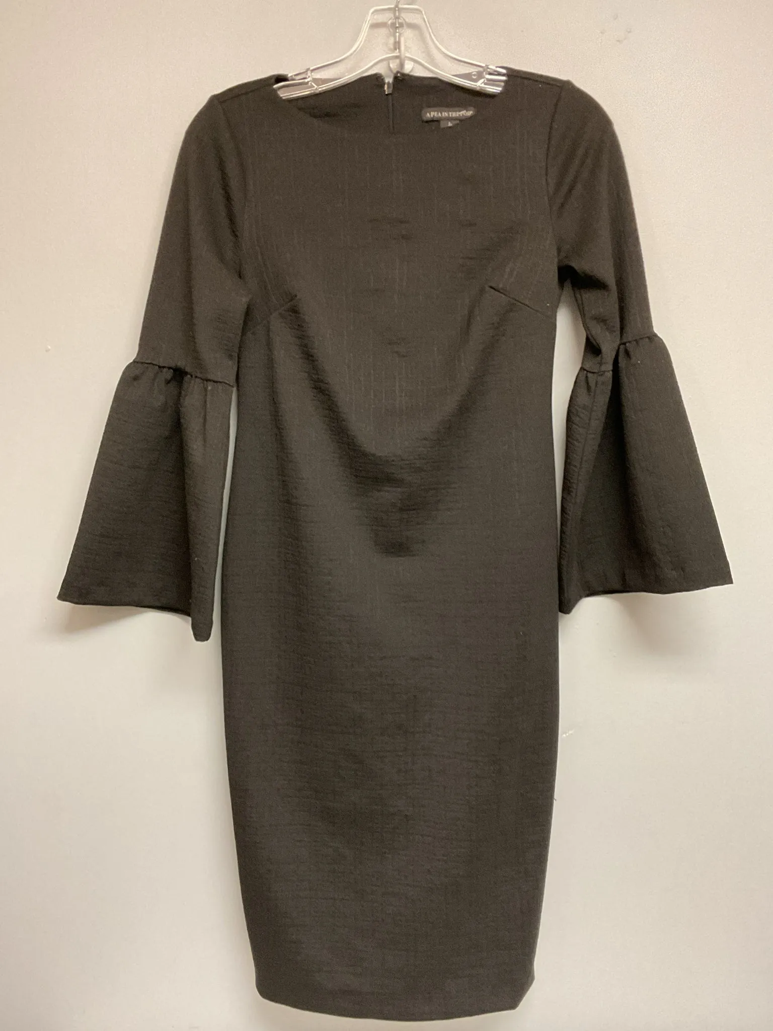 pea in the pod Size Small Black Solid Maternity Dress