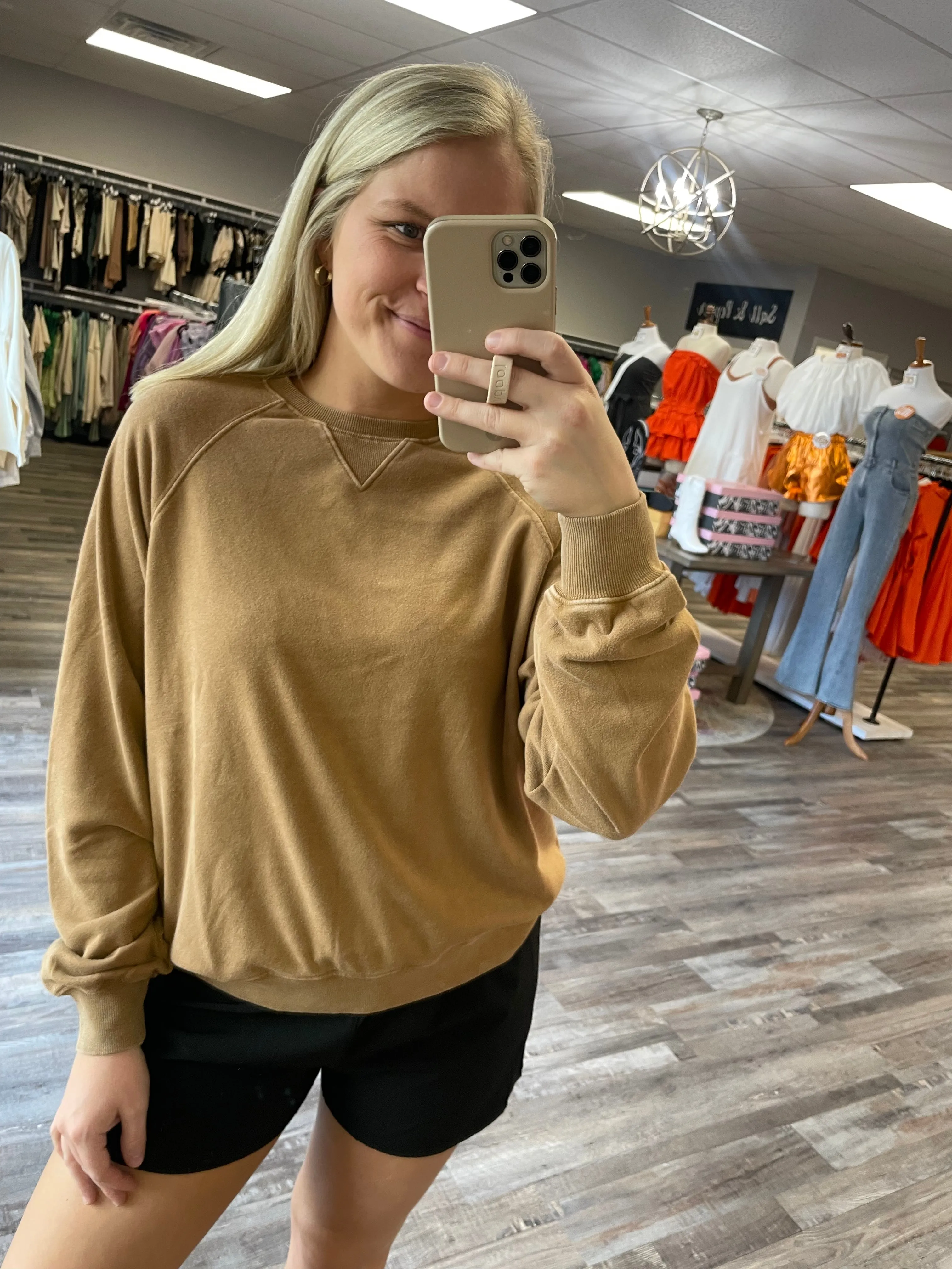 Raglan Long sleeve Pullover - Pale Brown