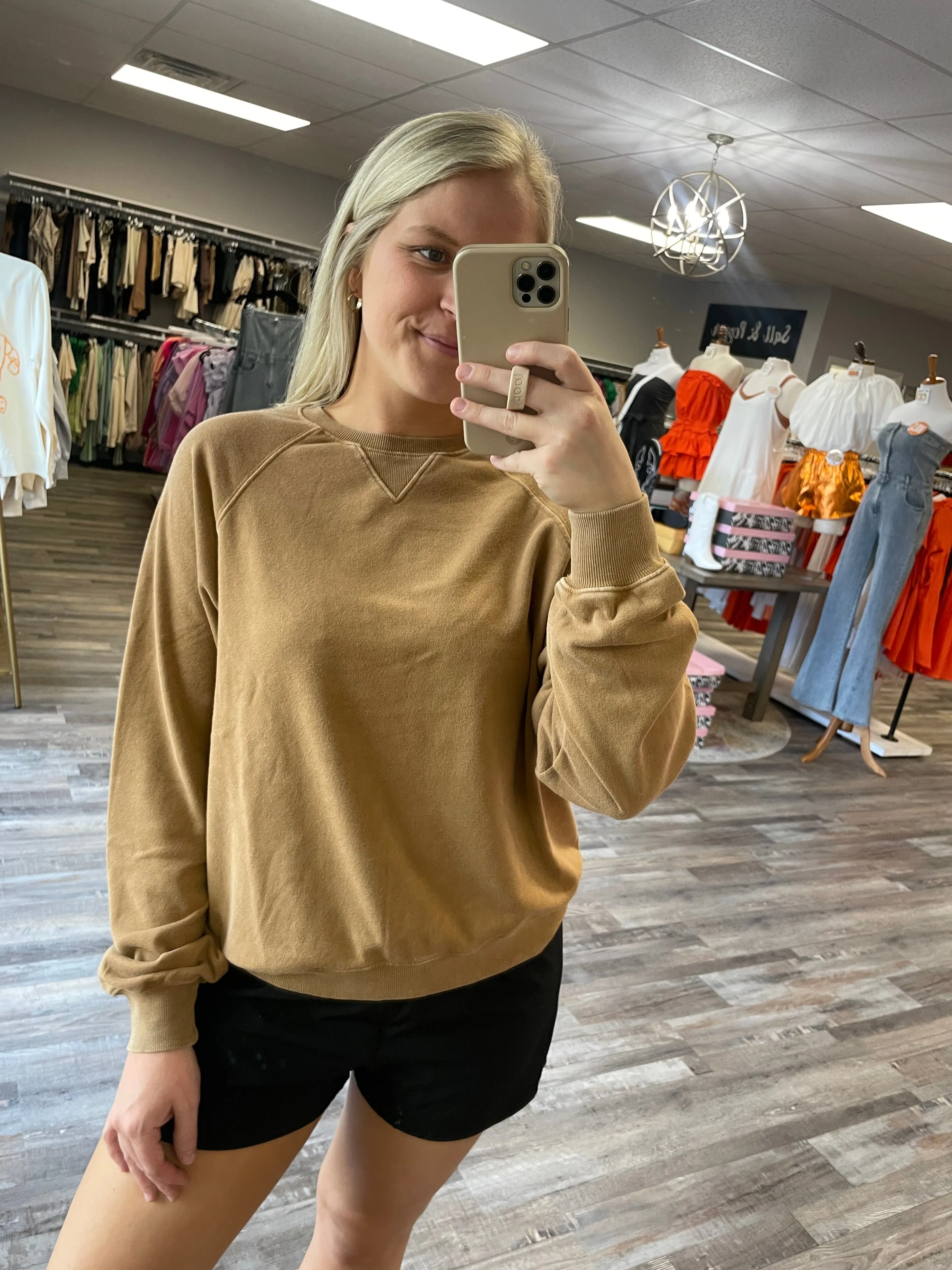 Raglan Long sleeve Pullover - Pale Brown