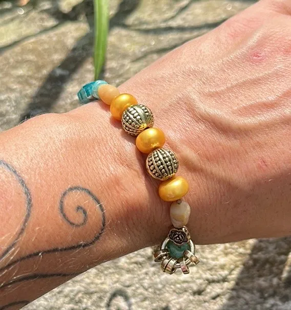 Warm & cold beaded bracelet